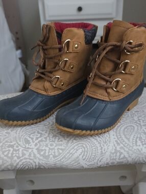 Tommy Hilfiger Brown & Navy Lace-Up Winter Duck Boots